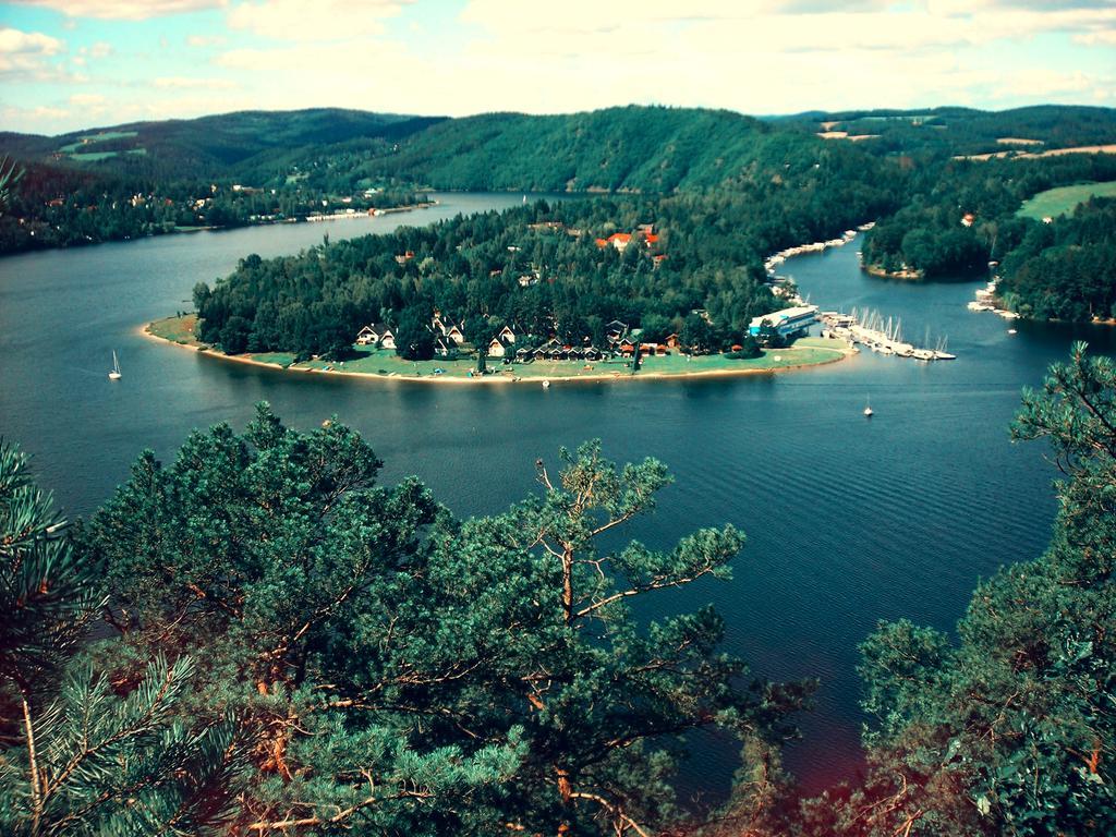 Penzion Sedma Slapy nad Vltavou Exterior foto